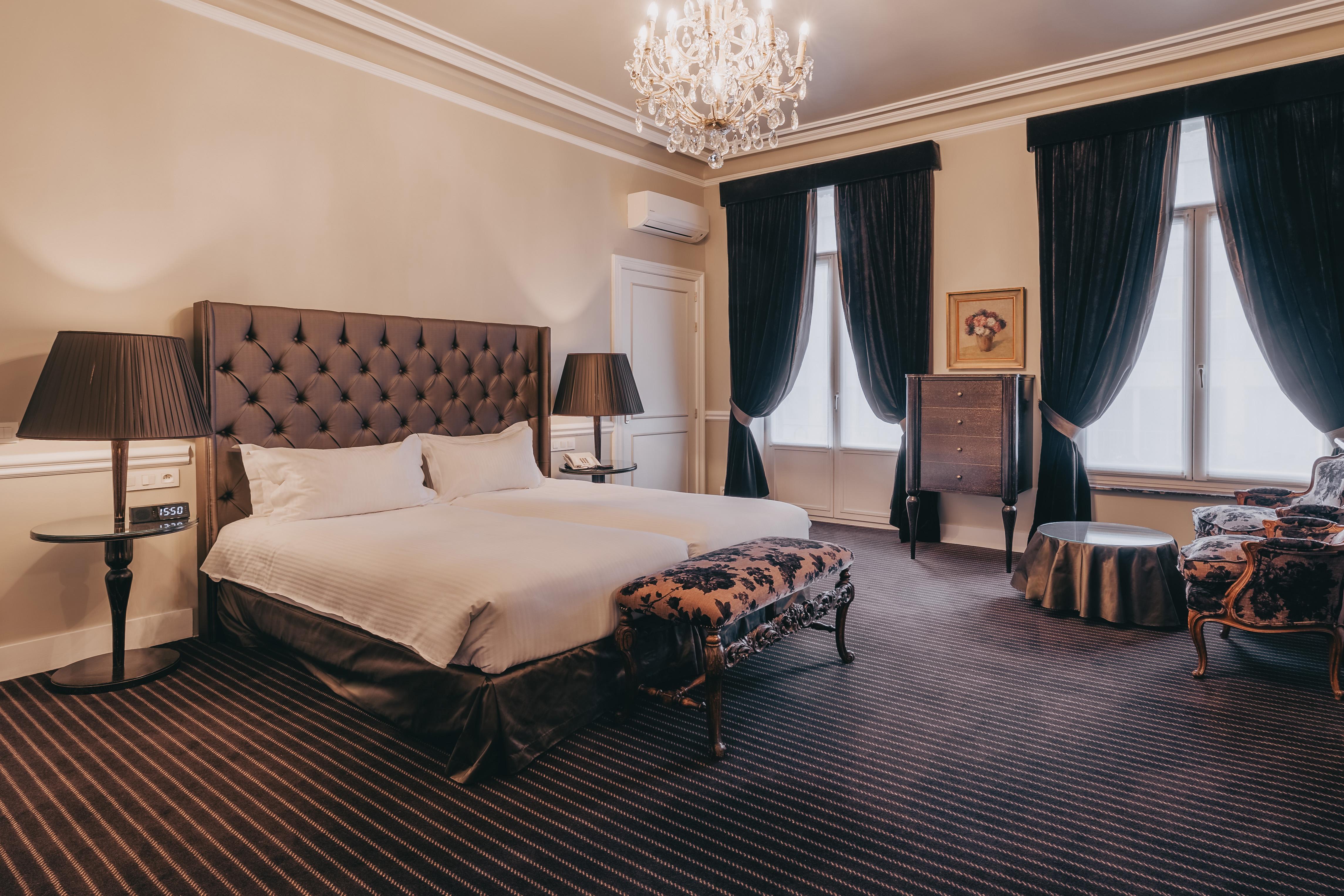 Hotel Manos Premier Saint-Gilles Kültér fotó