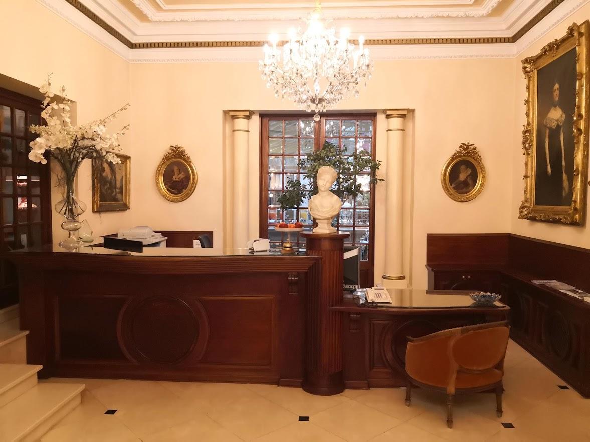 Hotel Manos Premier Saint-Gilles Kültér fotó