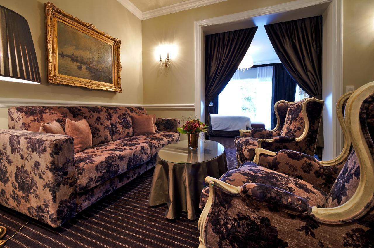 Hotel Manos Premier Saint-Gilles Kültér fotó